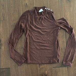 LNA Brown Ribbed Cold-Shoulder Long Sleeve Top with Shoulder Buttons